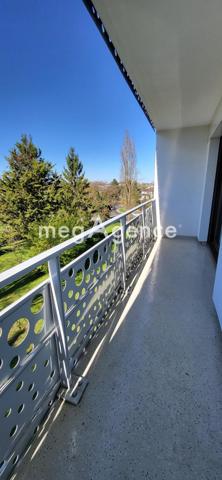 Appartement à COMBS-LA-VILLE, 77380 - 1 pièce 31m²