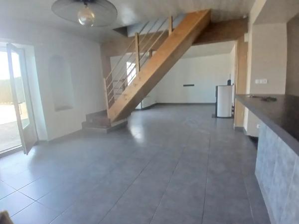 Location maison non meublé 130 m2 - 3 chambres, garage et te