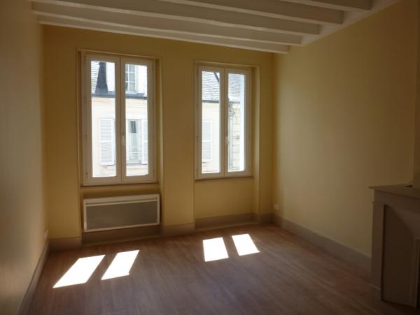 Location Appartement 2 pièces Romorantin-Lanthenay (41200) - centre ville
