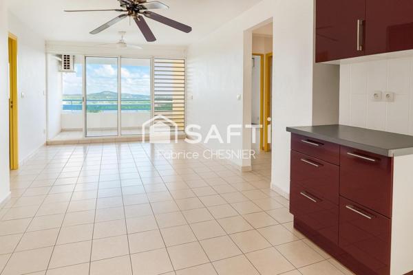 APPARTEMENT T4 VUE MER