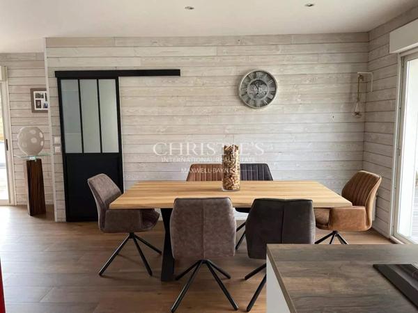 BISCARROSSE – Élégante villa d’architecte en ossature bois avec piscine