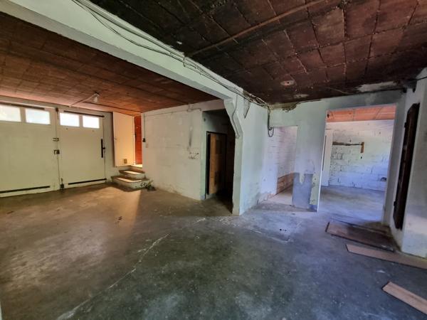 NARBONNE. Maison de 75m² avec garage et terrain.