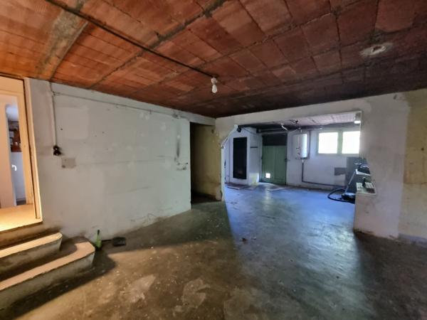 NARBONNE. Maison de 75m² avec garage et terrain.