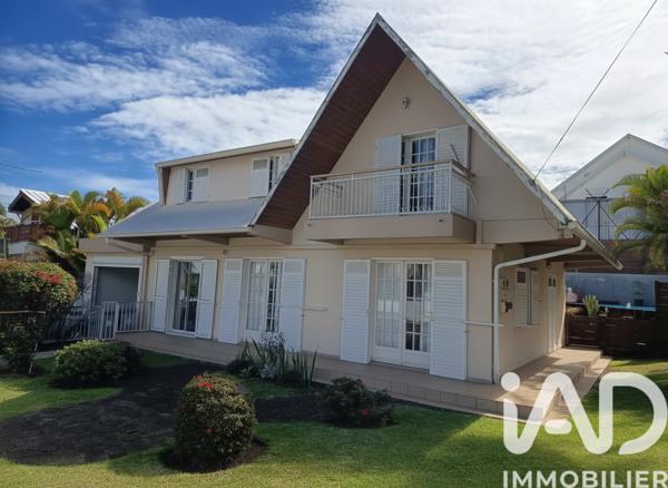 Maison à vendre 7 pièces 227 m² Le Tampon