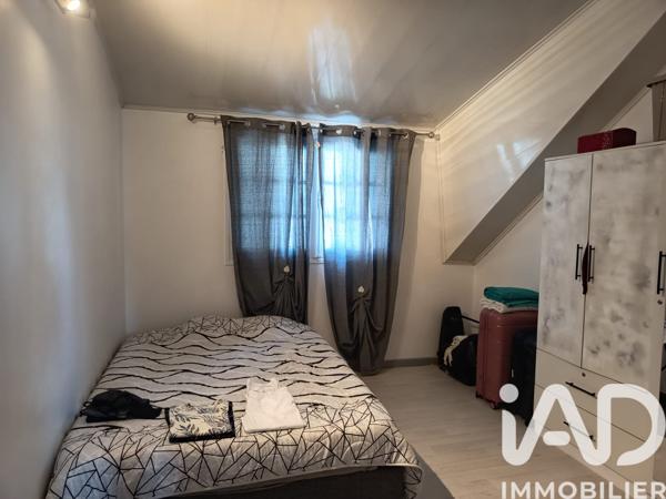 Maison à vendre 7 pièces 227 m² Le Tampon