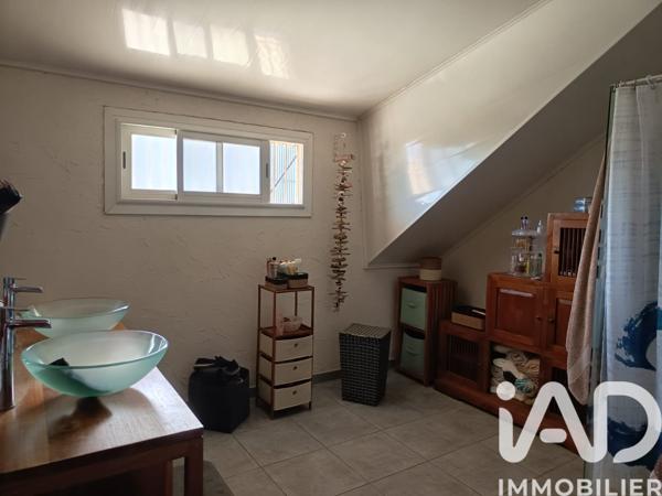 Maison à vendre 7 pièces 227 m² Le Tampon