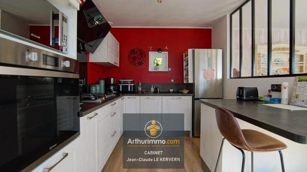 Vente                                                      Maison
                        
                     3 pièces                      63 m2                     à Ploufragan