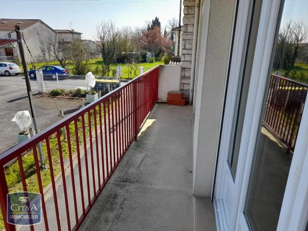 Appartement à vendre 2 pièces 56m² Soyaux (16800)