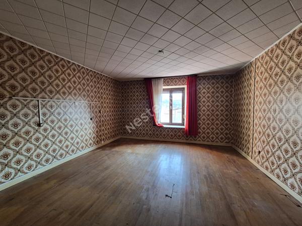 Maison Hallering - 2 chambres -  107 m2-  grange de 150m2- Terrain 2,43 ares