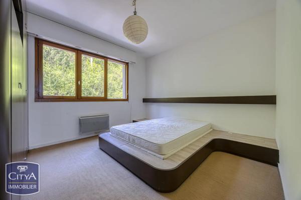 Appartement à vendre 2 pièces 46m² Le Bourget-du-Lac (73370)