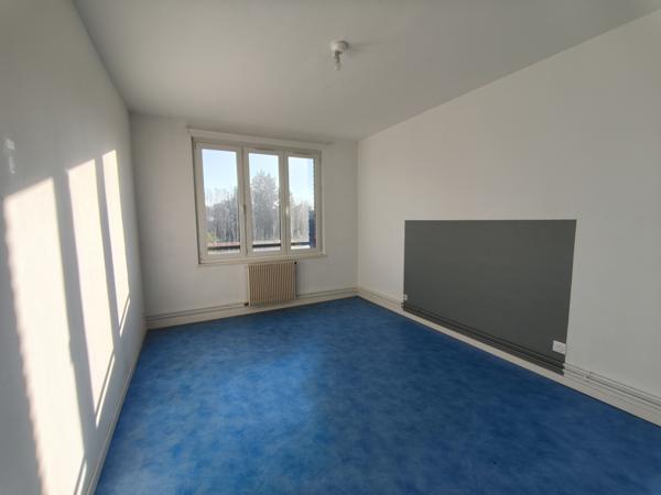 LILLE SAINT MAURICE PELLEVOISIN APPARTEMENT T2 PROCHE METRO