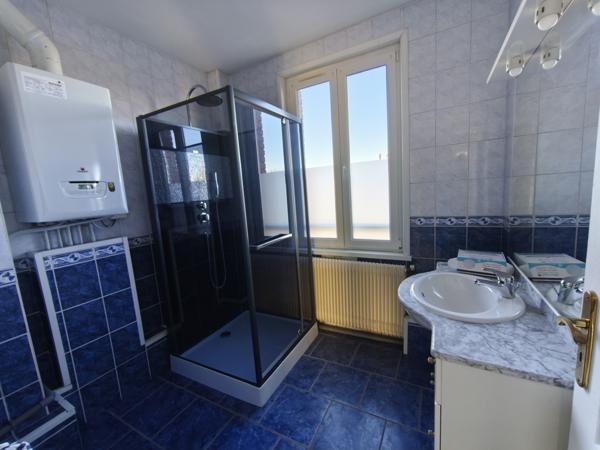 LILLE SAINT MAURICE PELLEVOISIN APPARTEMENT T2 PROCHE METRO