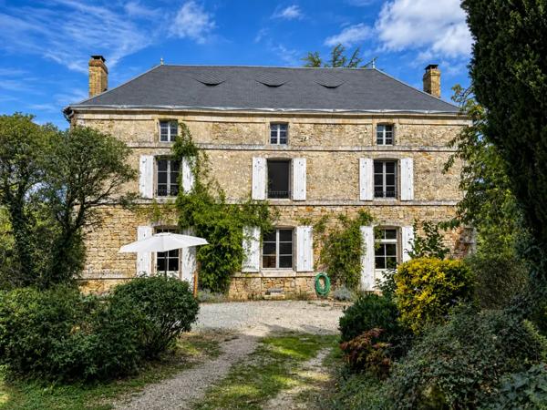 Manoir en pierre, 3 chambres, grenier aménageable, avec Gran