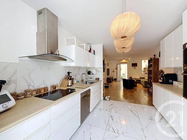 Appartement F3 à vendre  3 pièces - 82,42 m 2   SETE  - 34