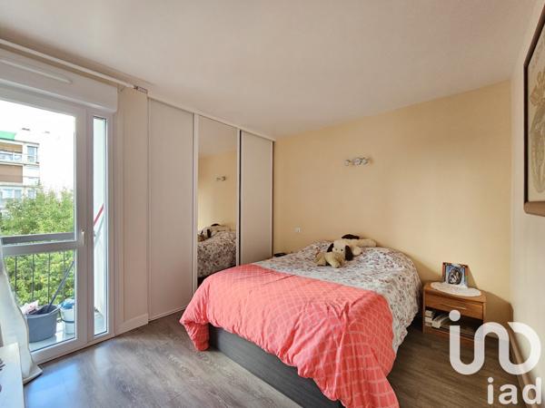 Appartement à vendre 4 pièces 70 m² Boussy-Saint-Antoine