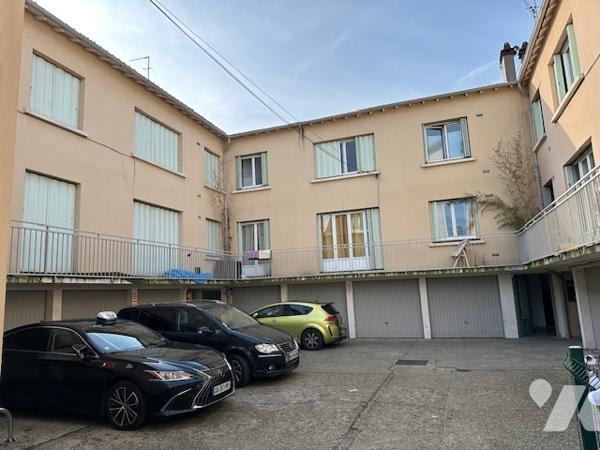 Immeuble à vendre à Argenteuil (95100) en Val-d'Oise (95), 7 logements, 13 boxes et 3 parkings