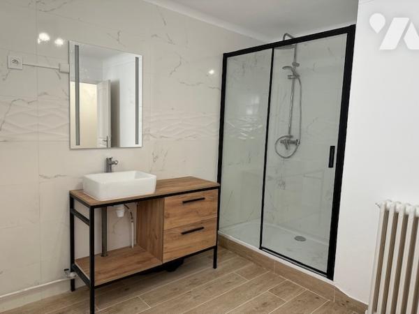 Immeuble à vendre à Argenteuil (95100) en Val-d'Oise (95), 7 logements, 13 boxes et 3 parkings