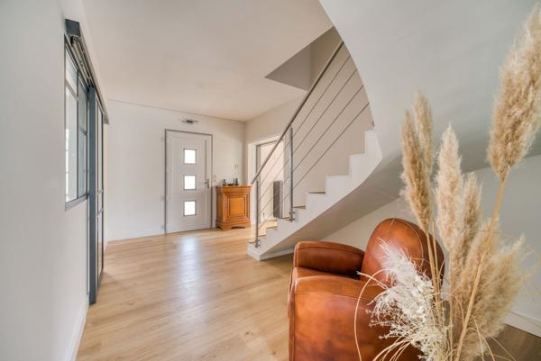 Villa contemporaine à 10 minutes des plages