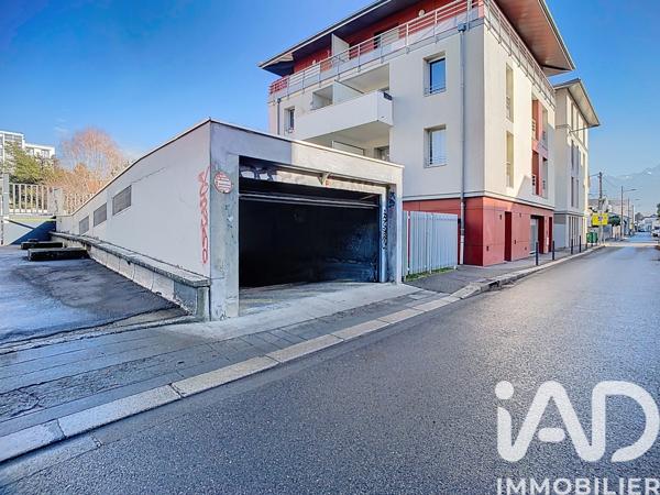Parking à vendre 14 m² Grenoble