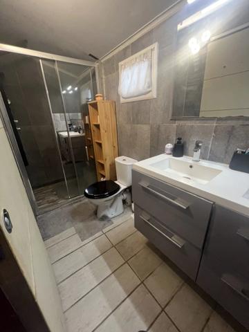 Vente                                                      Maison
                        
                     4 pièces                      110 m2                     à Perpignan