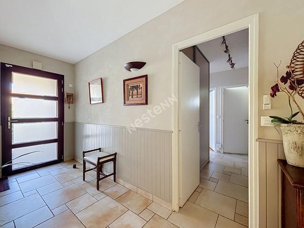 Maison plain pied 7 pièces à vendre à Rezé - La Houssais, 134 m², 3 chambres + mezzanine