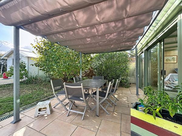 Maison plain pied 7 pièces à vendre à Rezé - La Houssais, 134 m², 3 chambres + mezzanine