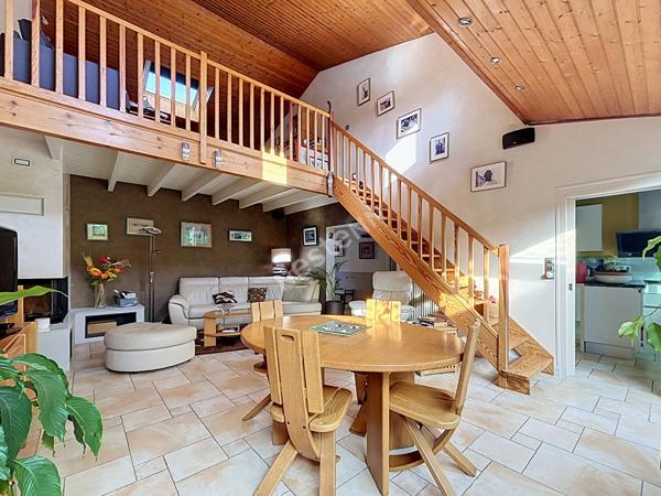 Maison plain pied 7 pièces à vendre à Rezé - La Houssais, 134 m², 3 chambres + mezzanine