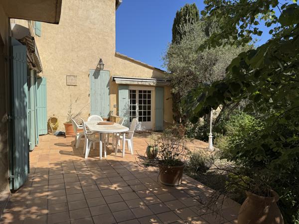 Villeneuve-lès-Avignon (30400) Maison familiale