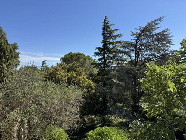 Villeneuve-lès-Avignon (30400) Maison familiale