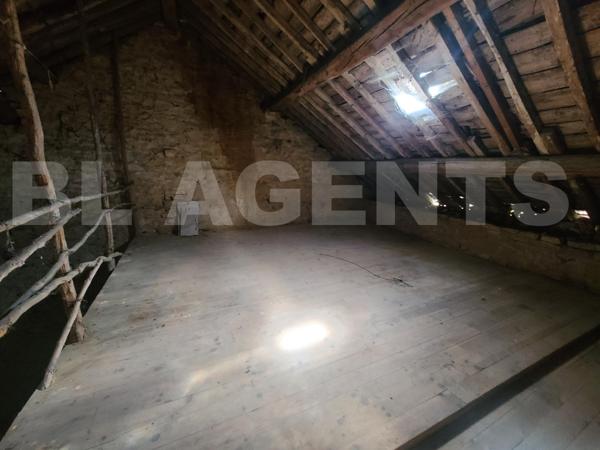 Maison avec dépendances