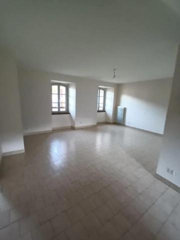 Appartement à louer à Ispagnac (48320)