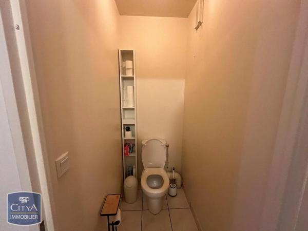 Appartement à louer 2 pièces 47.67m² Tours (37100)
