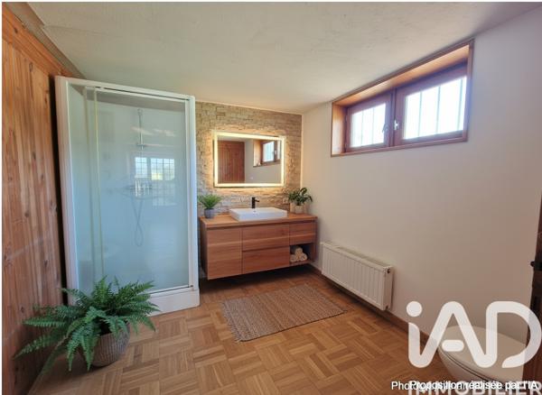 Maison à vendre 5 pièces 270 m² Saint-Jean-de-Verges