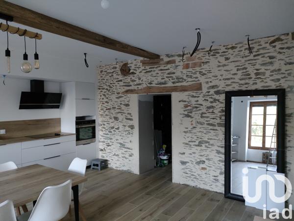 Maison à vendre 11 pièces 250 m² Le May-sur-Èvre