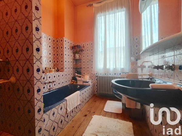 Maison à vendre 7 pièces 217 m² Libourne