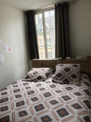 Dpt Loir et Cher (41), à vendre BLOIS immeuble Coeur de Ville