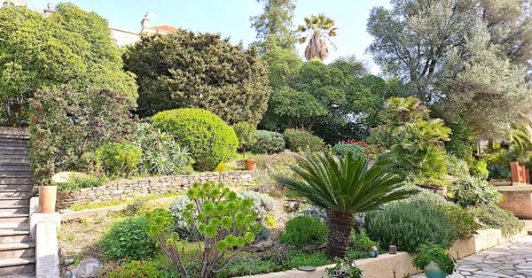 Villa Hyères 5 pièces 133 m2