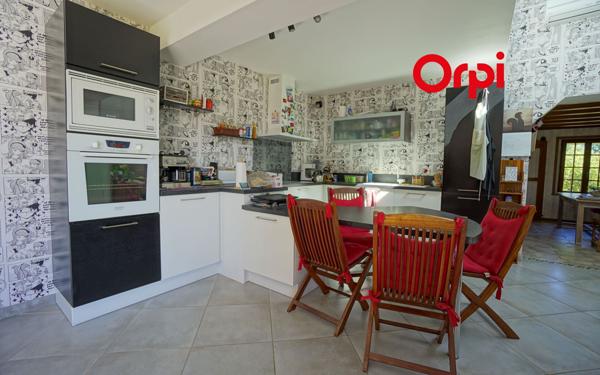 Maison à louer    5 pièces •  Bernay