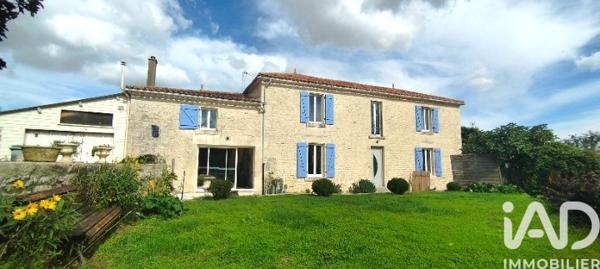 Maison à vendre 5 pièces 198 m² Petosse