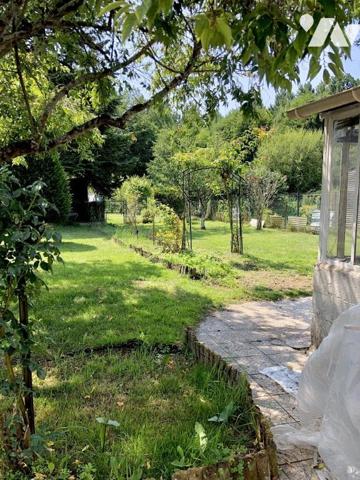 MALICORNE SUR SARTHE : MAISON DE BOURG sur terrain 341 m²