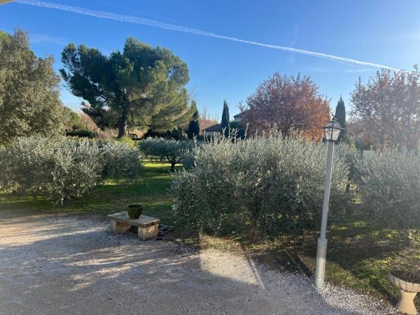 Maison Familiale en Campagne Modene
