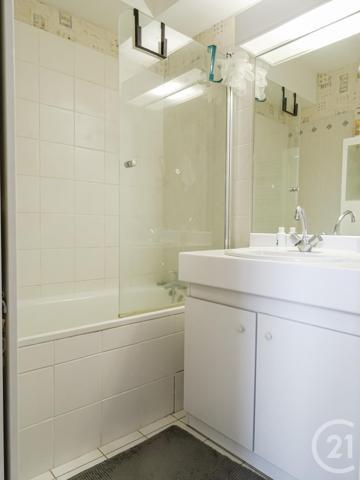 Appartement F2 à vendre  2 pièces - 44 m2 LYON - 69008