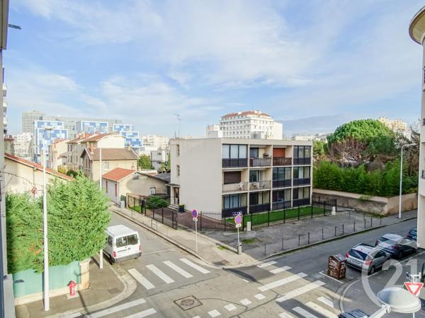 Appartement F2 à vendre  2 pièces - 44 m2 LYON - 69008