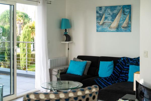 CHARMANTE VILLA ANNEES 50 A 450 METRES DE LA PLAGE DE FONCILLON