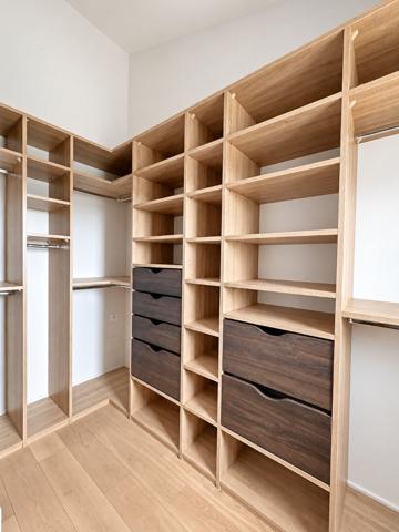 Maison contemporaine T5 de 238 m² avec garage sur un terrain de 5 000 m² , Vieille toulouse