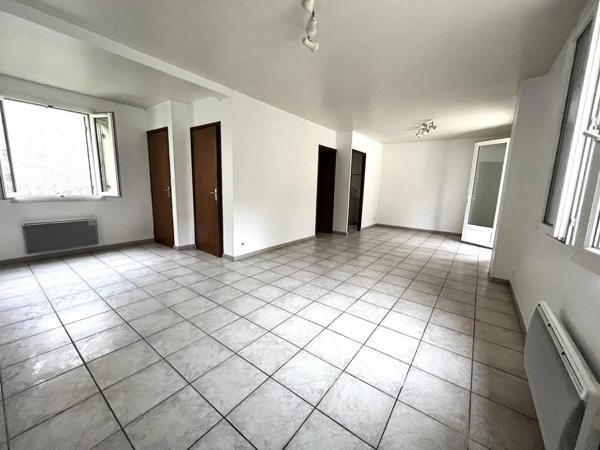 Vente Maison 3 pièces 69 m2 à Les Eyzies-de-Tayac-Sireuil