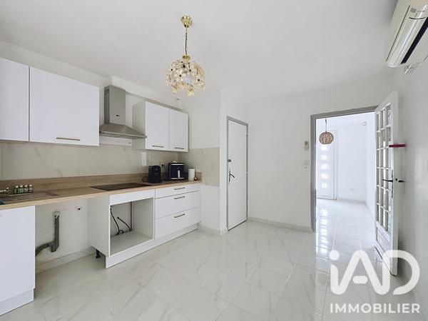 Maison à vendre 6 pièces 118,34 m² Nîmes