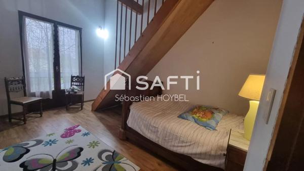 Superbe maison de style traditionnel type 7