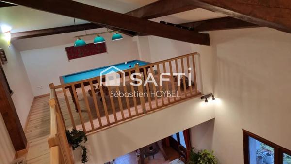 Superbe maison de style traditionnel type 7