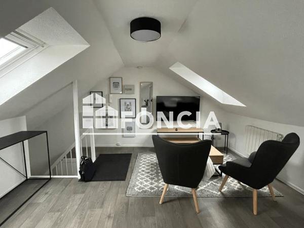 Location Studio 12 m² - 32 RUE DES CAPUCINS Saint Brieuc 22000